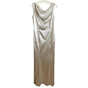 NWT Muxxn Boutique White Satin Sleeveless Gown Large